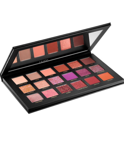 Huda Desert Dusk Eyeshadow Palette