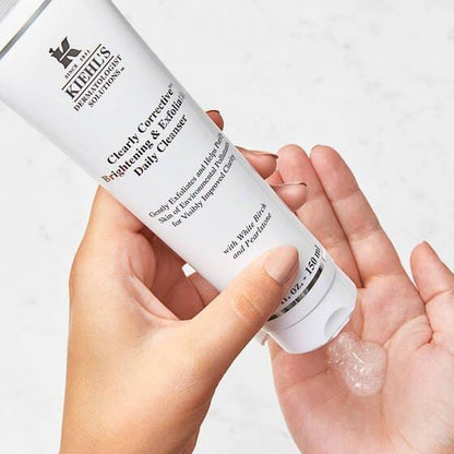 Kiehl's Clearly Corrective Brightening & Exfoliating Daily Cleanser - 150ml