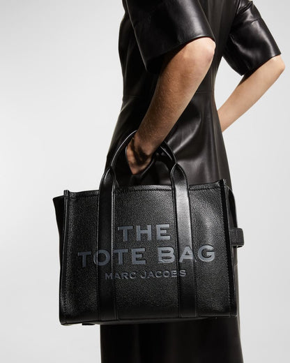 Marc Jacobs – The Tote Bag (Medium)